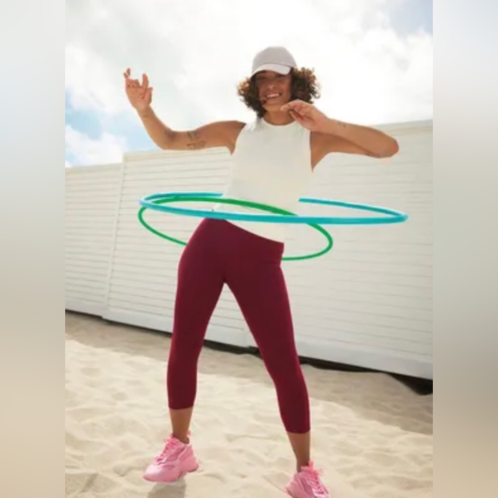 Sculptor Capri Leggings | Hyba x Reitmans | Medium
